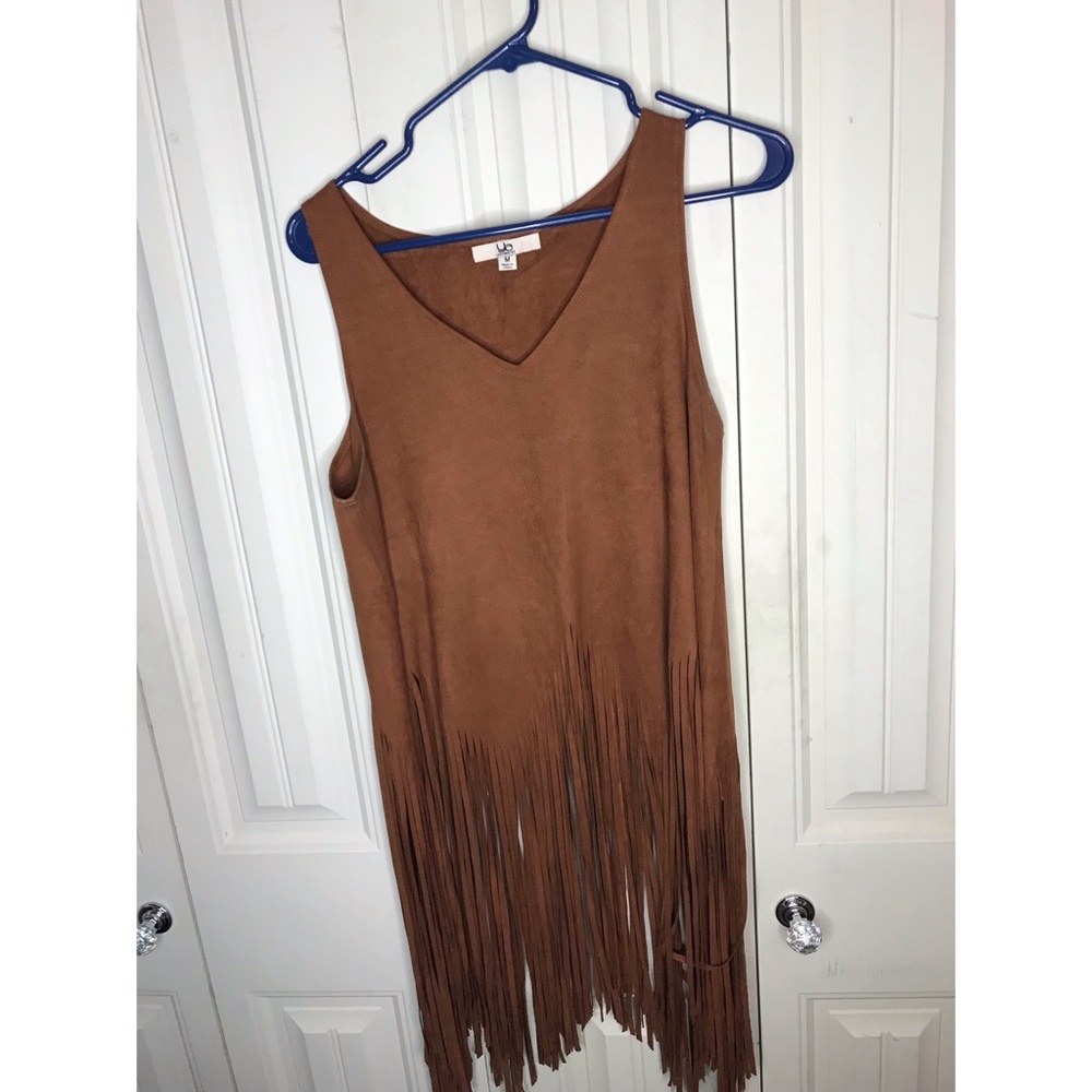 Boutique brown & suede fringe tank